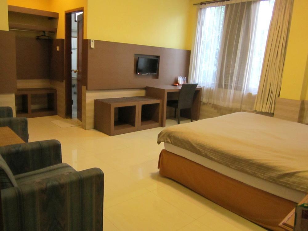 Hotel Progo Bandung Exterior foto